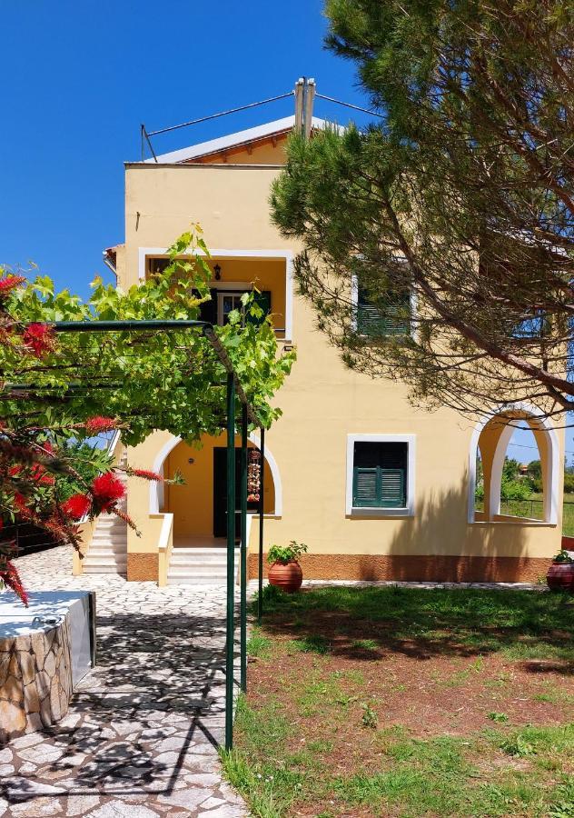 Sausan Apartments Сидарион Экстерьер фото